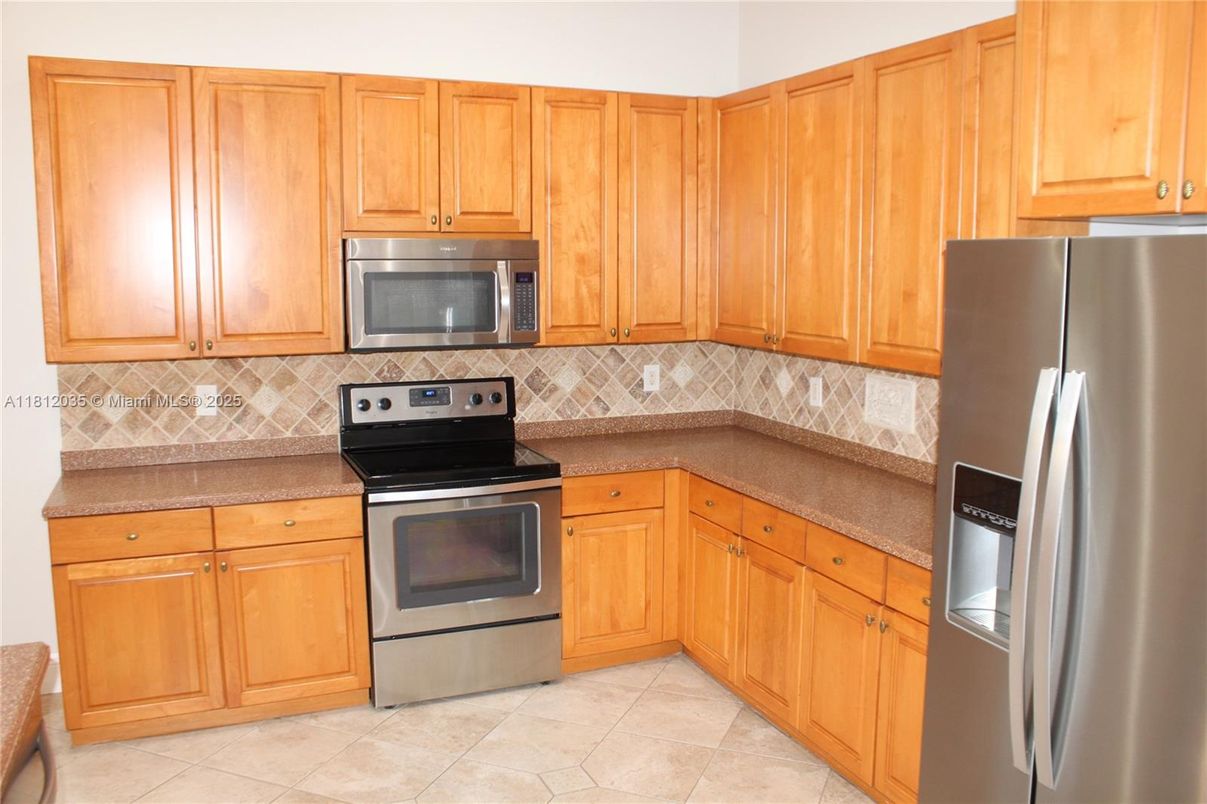 Interior, Kitchen, Stainless Steel Appliances