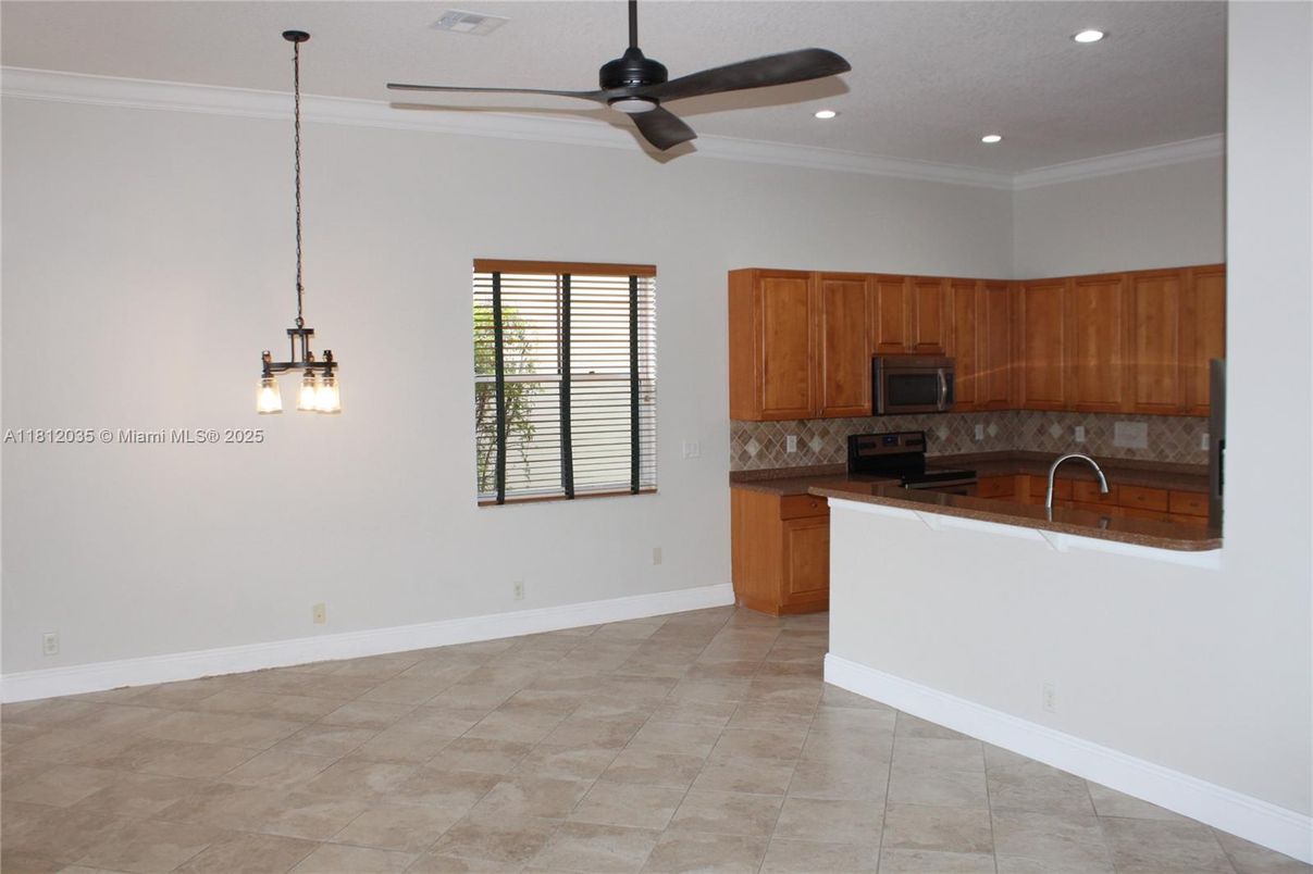 Interior, Kitchen, Pendant Lights, Recessed Lighting