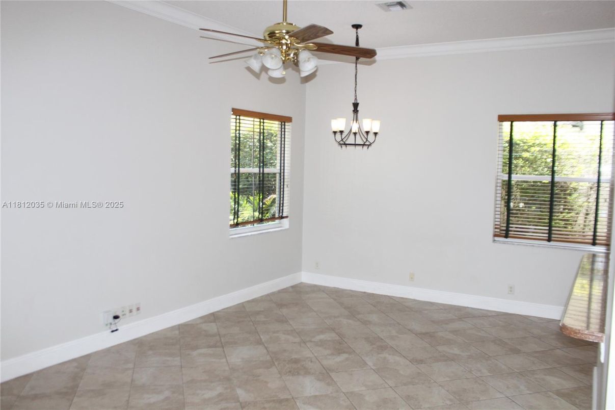 Chandelier, Empty room, Interior, Pendant Lights