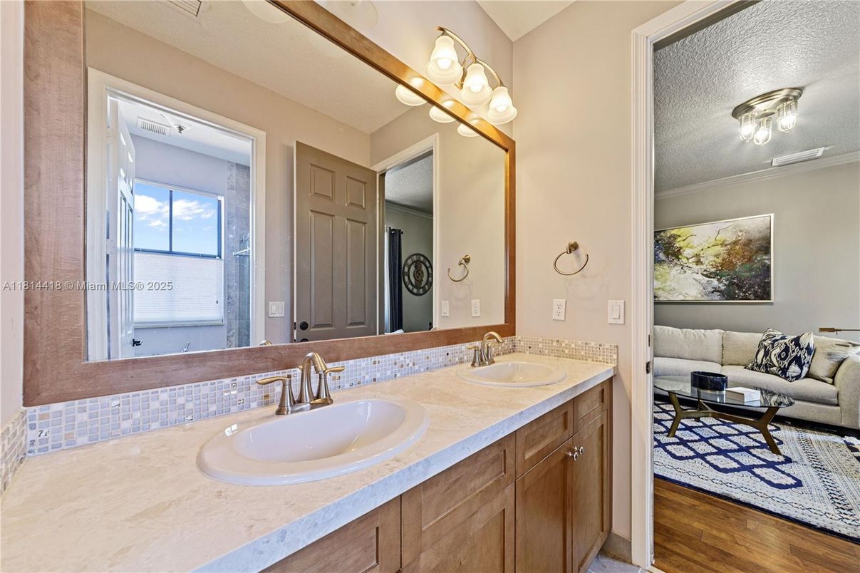 Bathroom, Dual Sink Vanities, Interior, Living room, Wood Texture Flooring