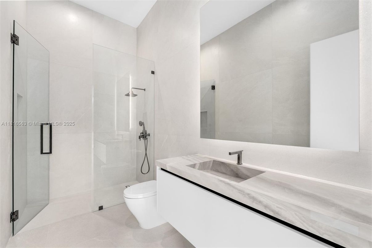 Bathroom, Glass Shower, Interior