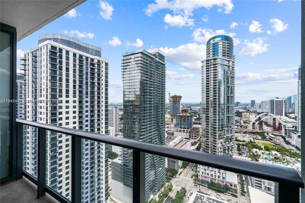 Exterior, Other, Skyline