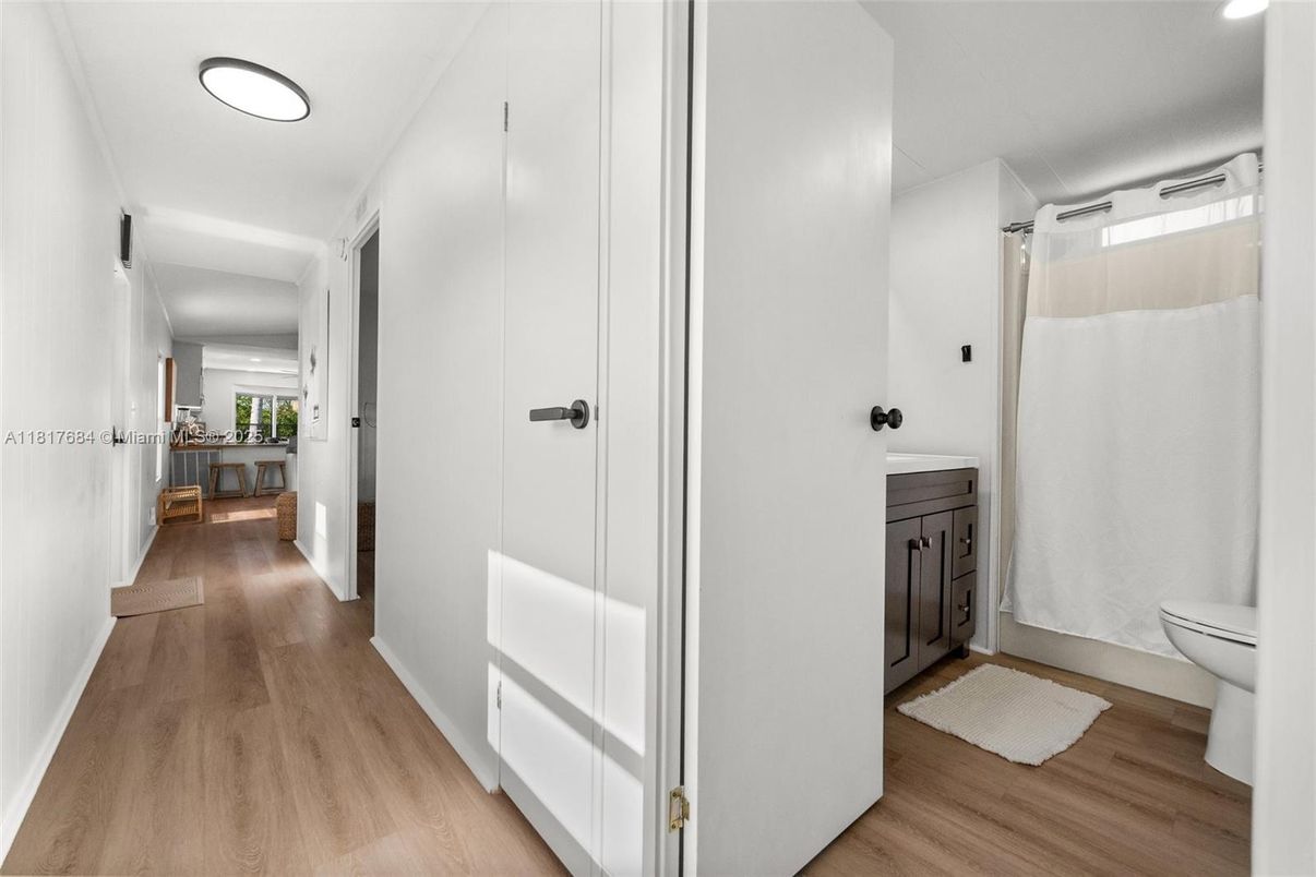 Bathroom, Interior, Recessed Lighting, Wood Texture Flooring