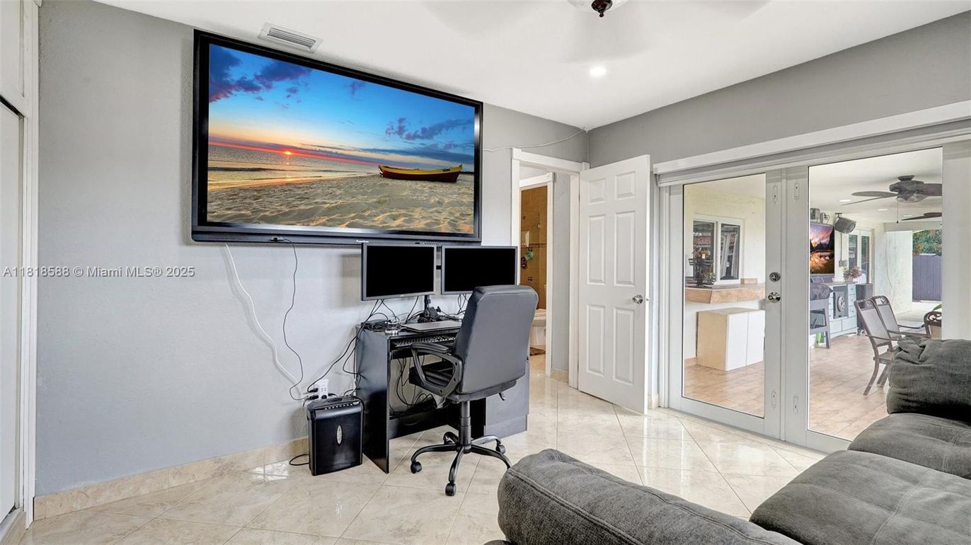 Home Office, Interior, Recessed Lighting