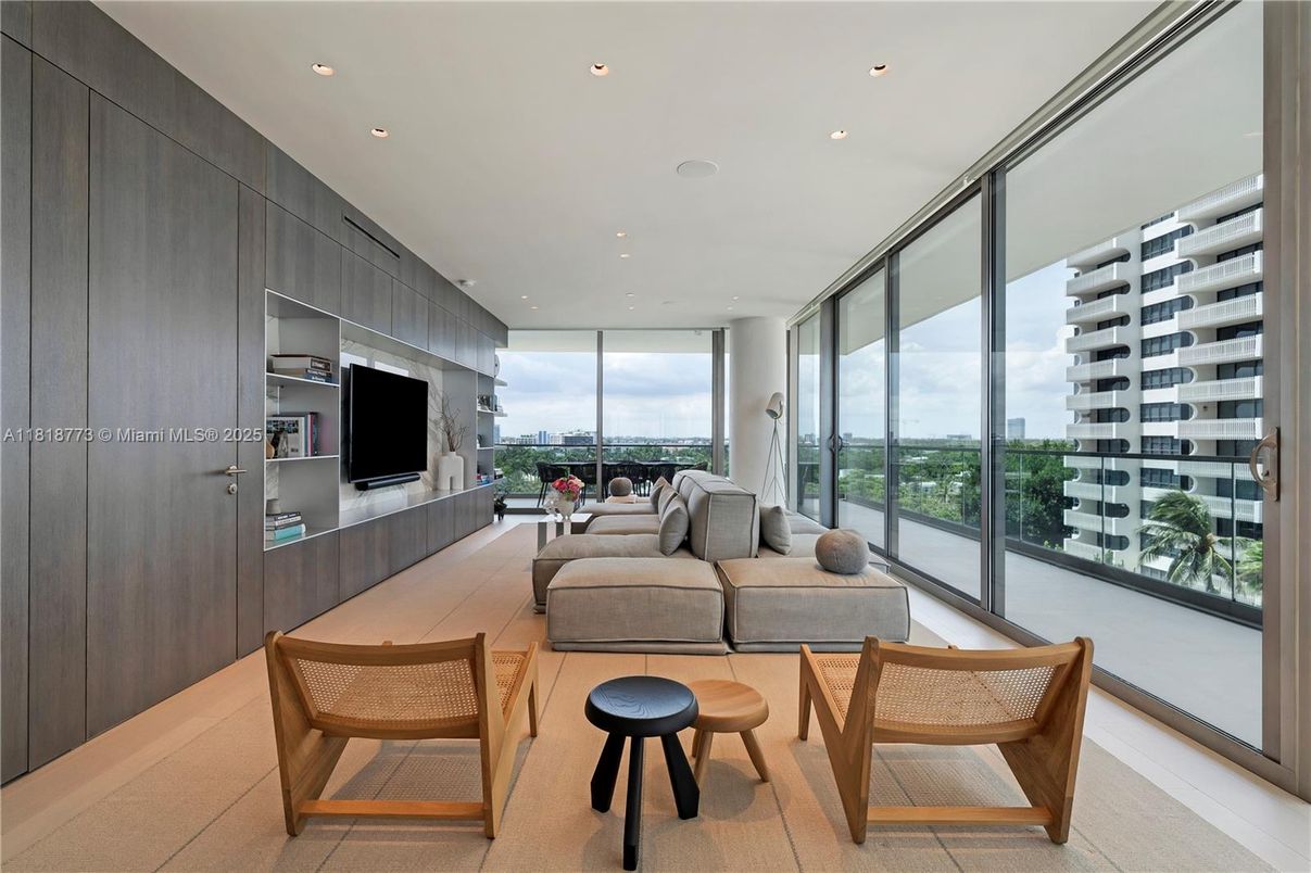Interior, Living room, Recessed Lighting