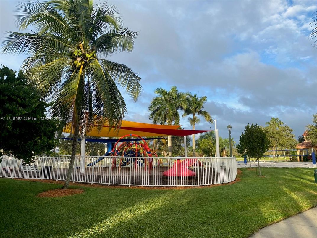 Backyard, Exterior, Playground