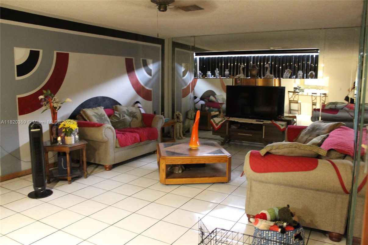 Interior, Living room