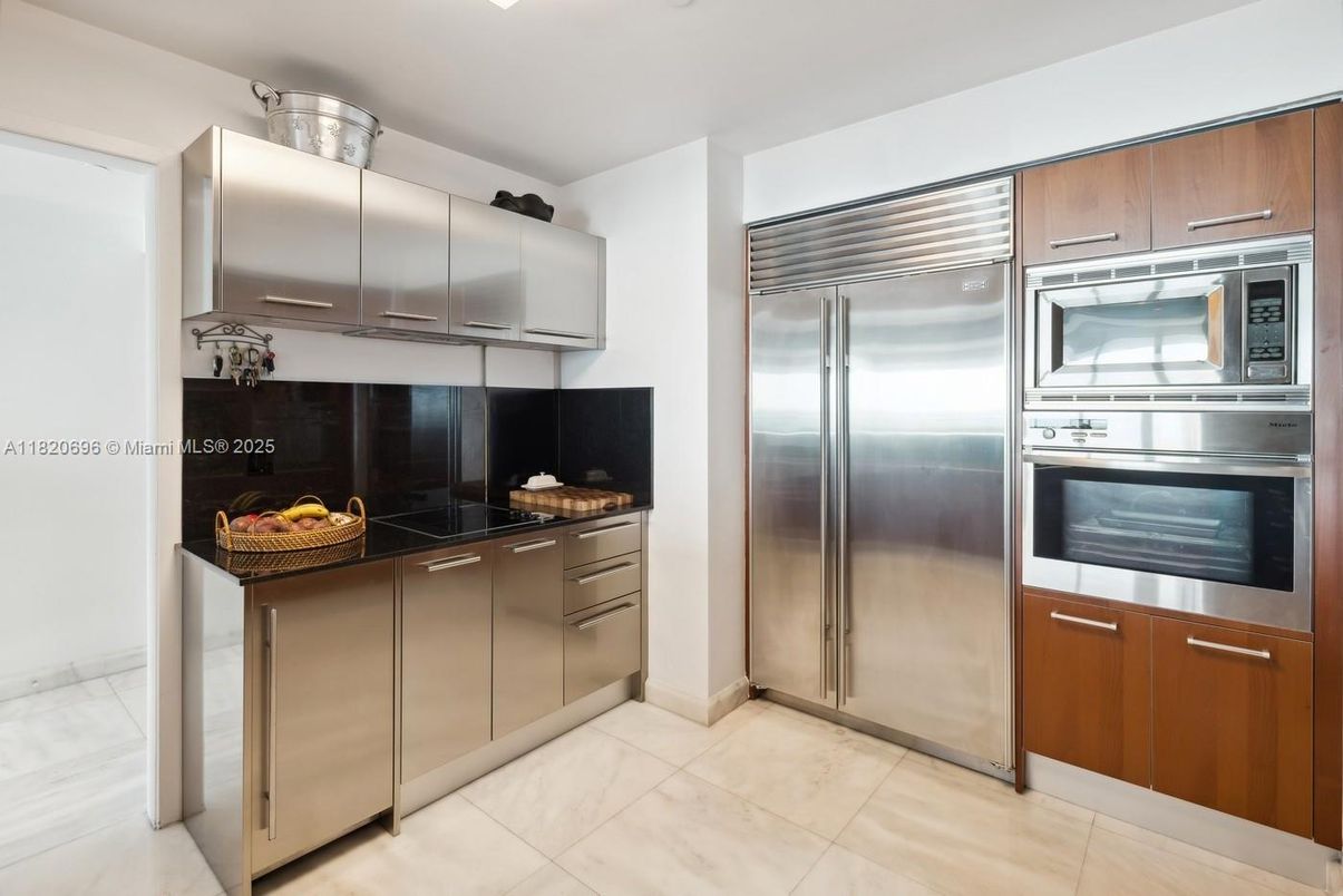 Interior, Kitchen, Stainless Steel Appliances