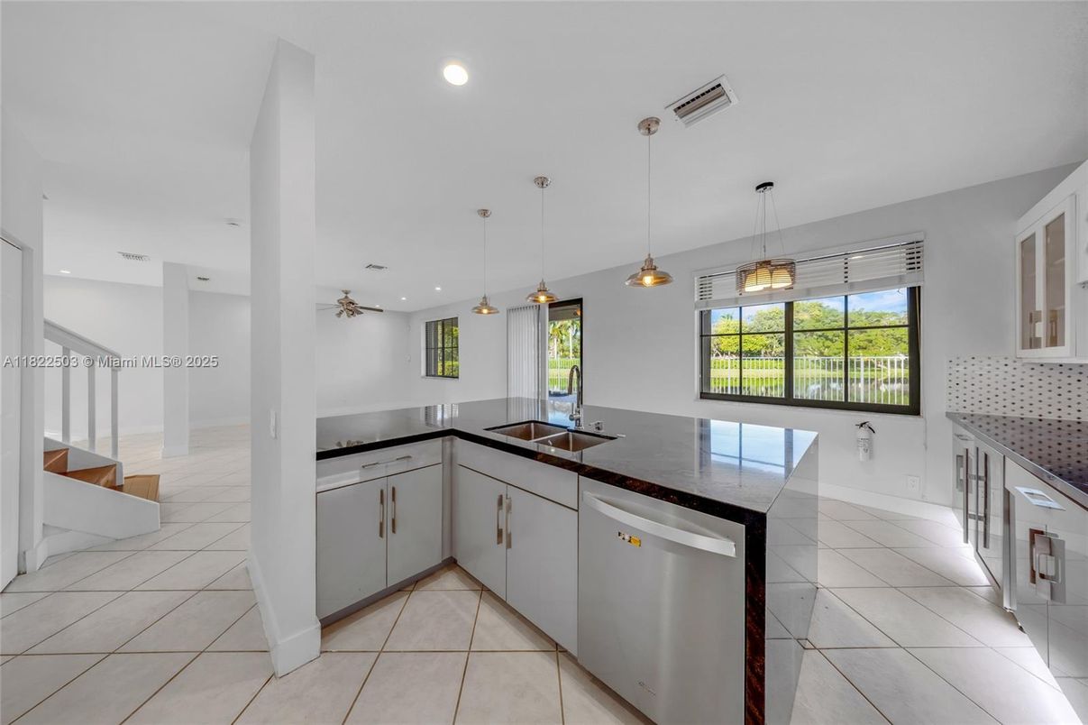 Interior, Kitchen, Pendant Lights, Recessed Lighting