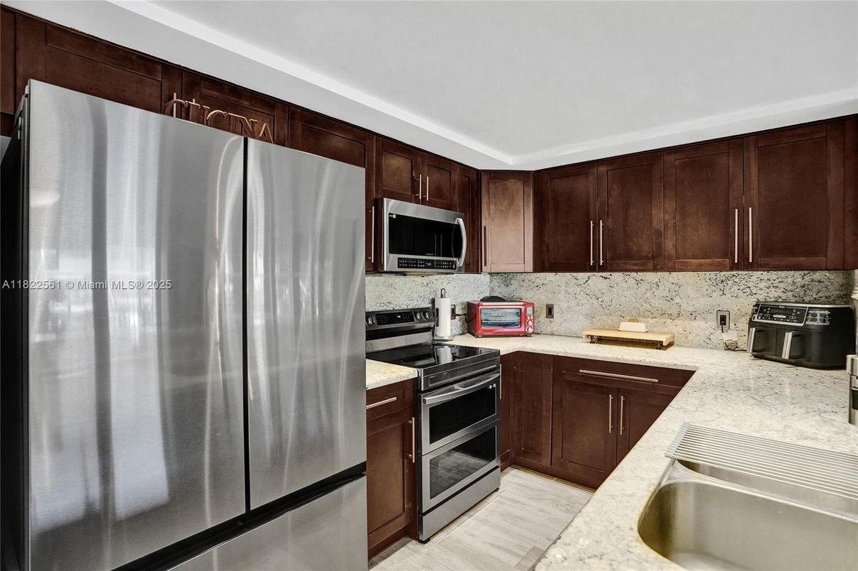 Interior, Kitchen, Stainless Steel Appliances, Wood Texture Flooring