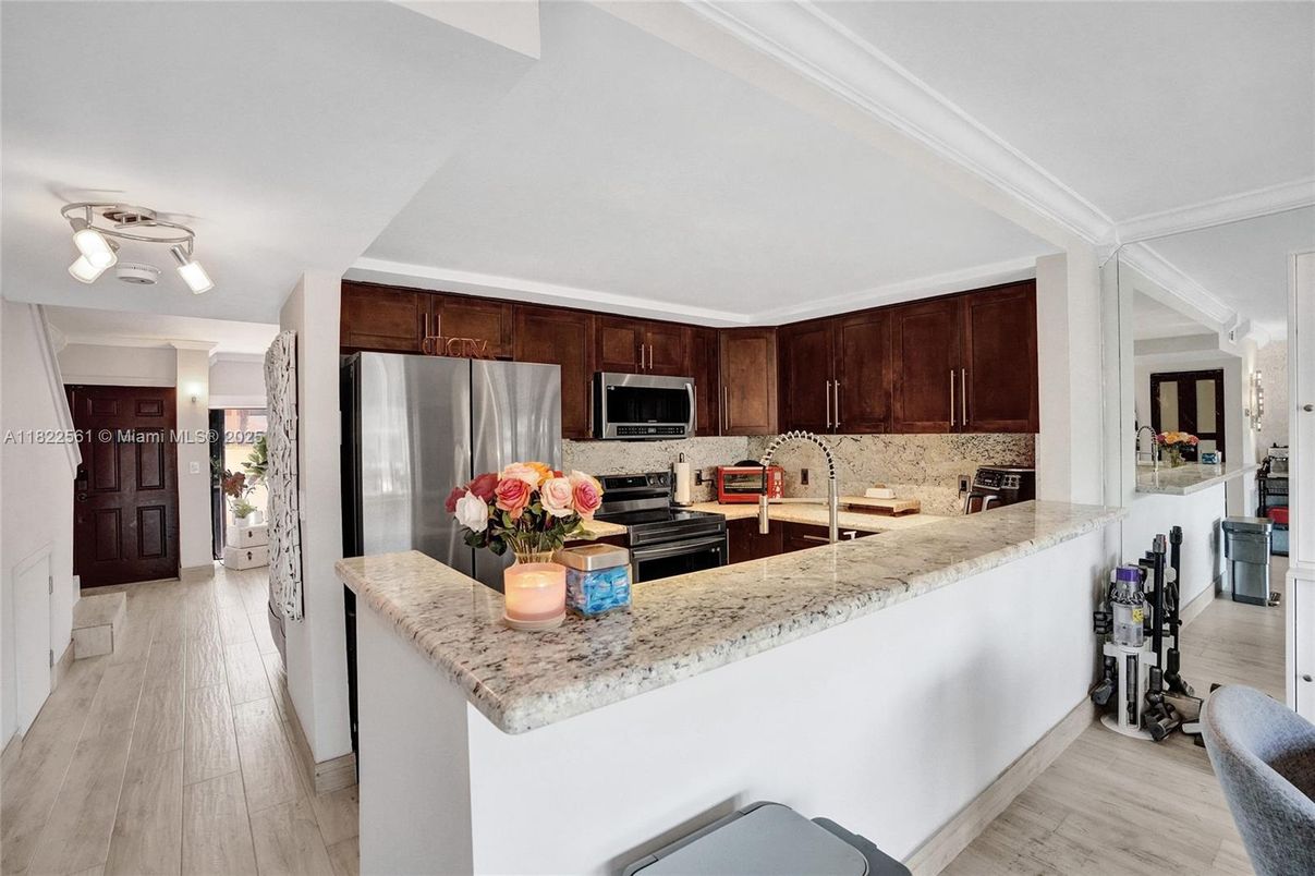 Interior, Kitchen, Stainless Steel Appliances, Wood Texture Flooring