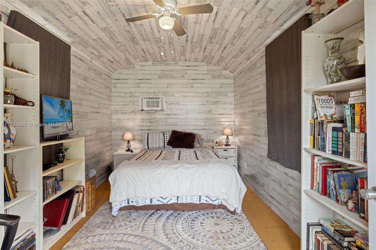 Bedroom, Interior, Wooden Ceilings, Wood Texture Flooring, Wooden Walls