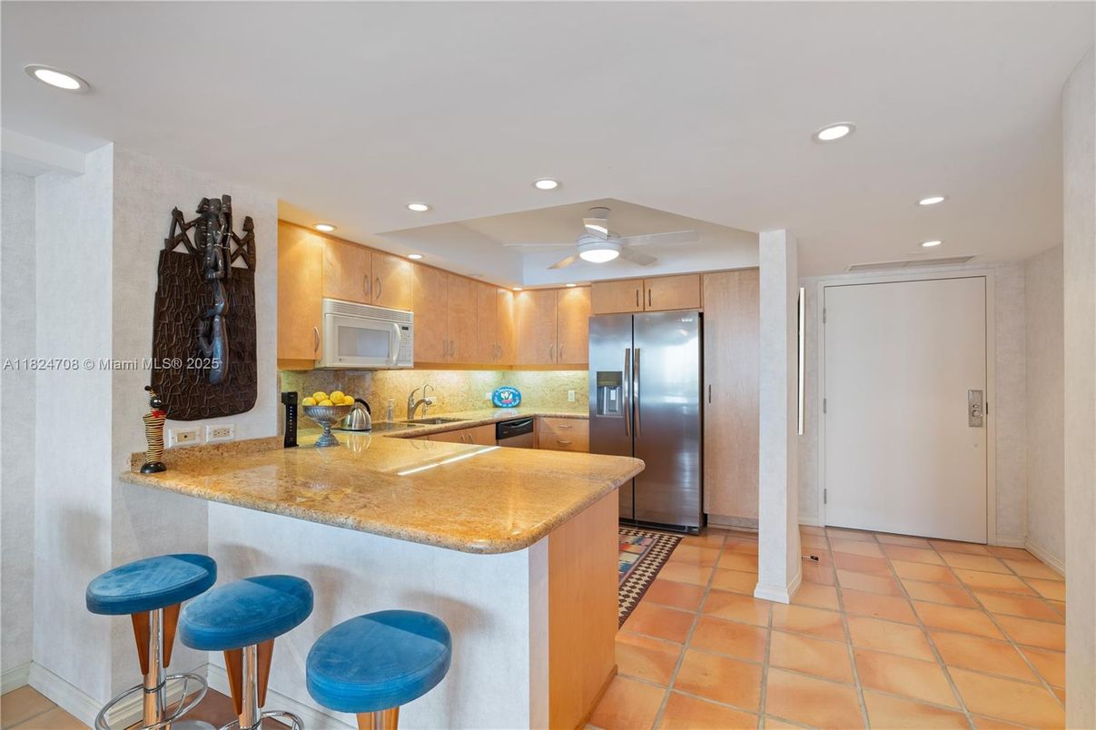 Interior, Kitchen, Recessed Lighting