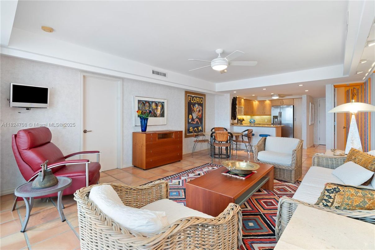 Dining room, Interior, Kitchen, Living room, Recessed Lighting, Stainless Steel Appliances