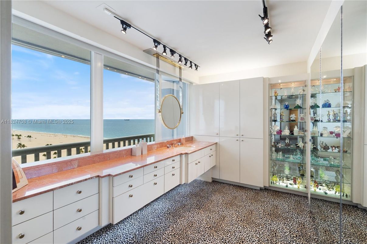 Bathroom, Glass Shower, Interior, Water