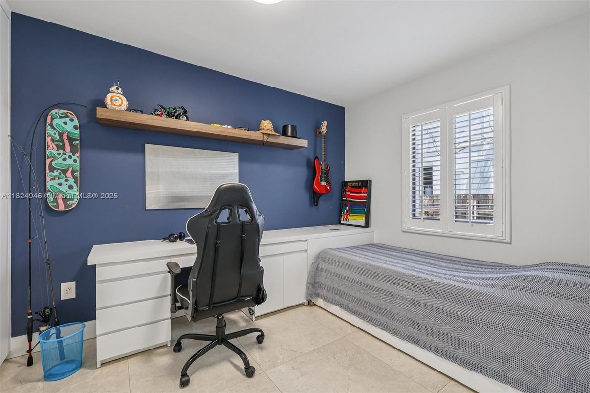 Bedroom, Home Office, Interior
