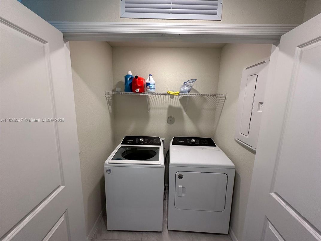 Interior, Utility Closets, Washer