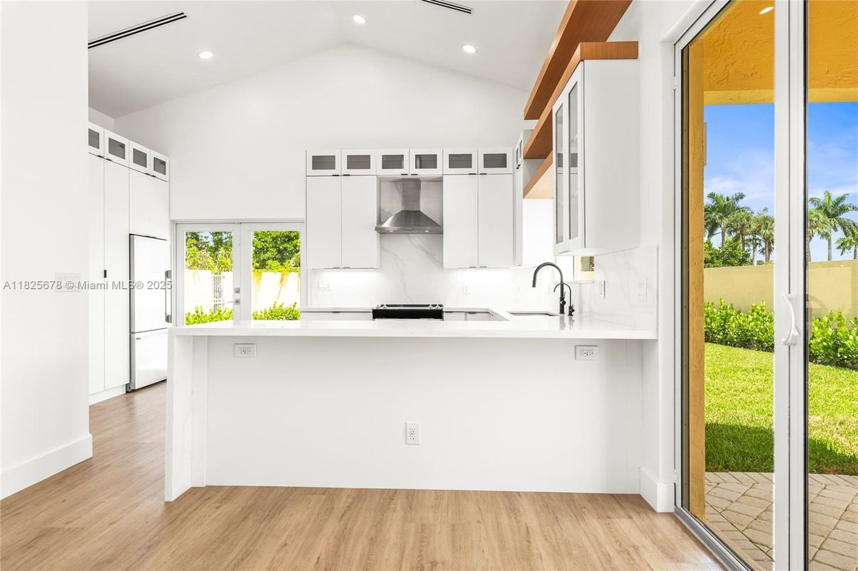 Interior, Kitchen, Recessed Lighting, Wood Texture Flooring