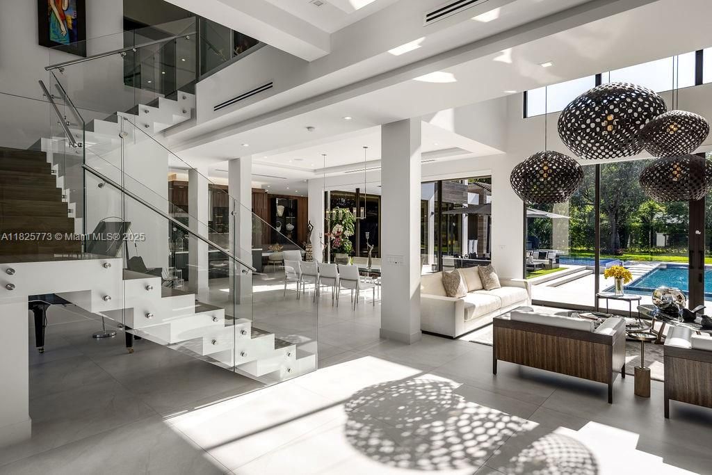 Dining room, Interior, Living room, Pendant Lights, Recessed Lighting