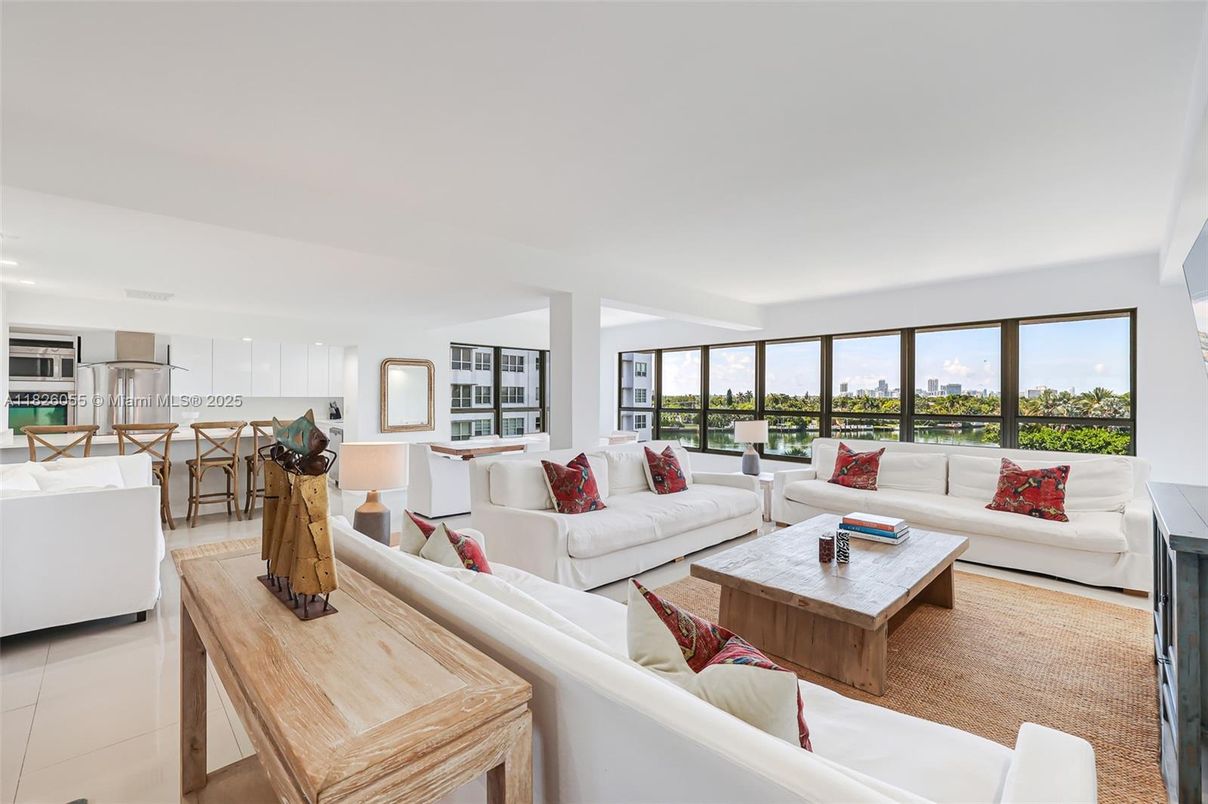 Dining room, Interior, Kitchen, Living room, Pendant Lights