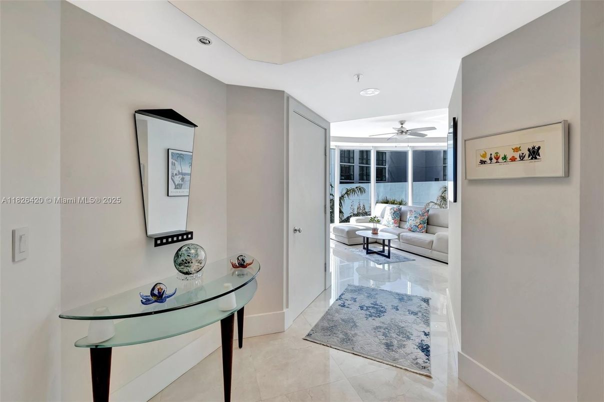 Interior, Recessed Lighting