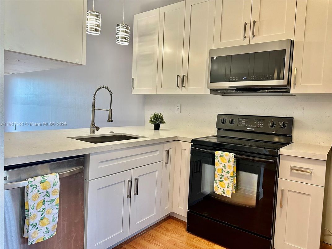 Interior, Kitchen, Stainless Steel Appliances, Wood Texture Flooring