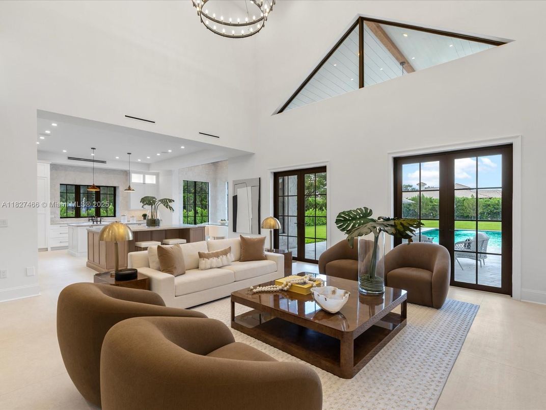 Interior, Kitchen, Living room, Pendant Lights, Recessed Lighting