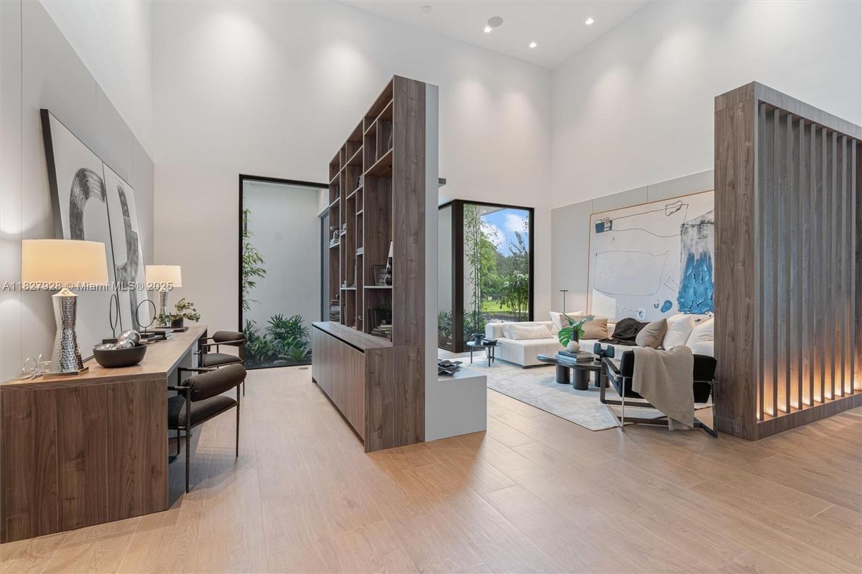 Interior, Living room, Recessed Lighting, Wood Texture Flooring