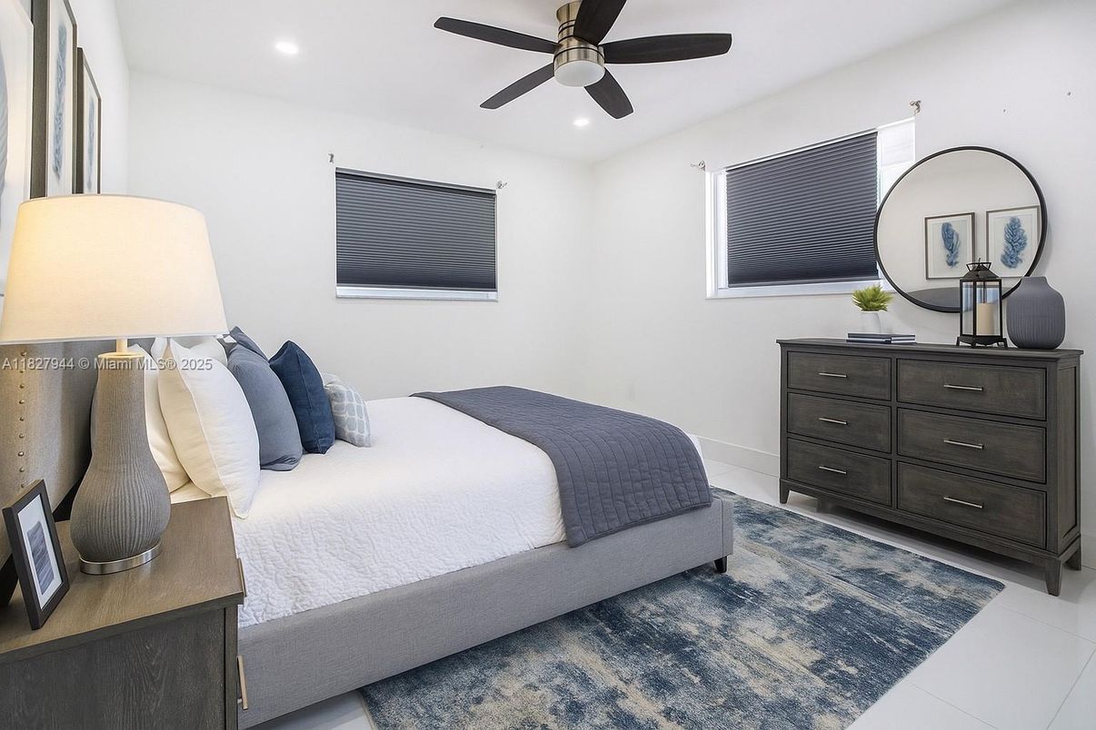 Bedroom, Interior, Recessed Lighting