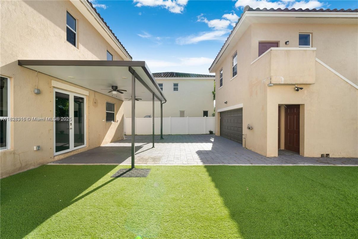 Backyard, Exterior