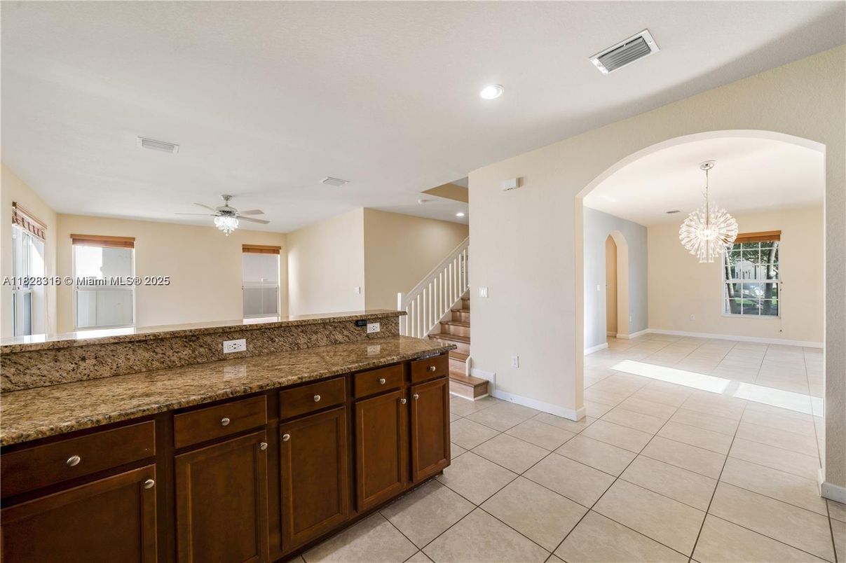 Chandelier, Interior, Recessed Lighting