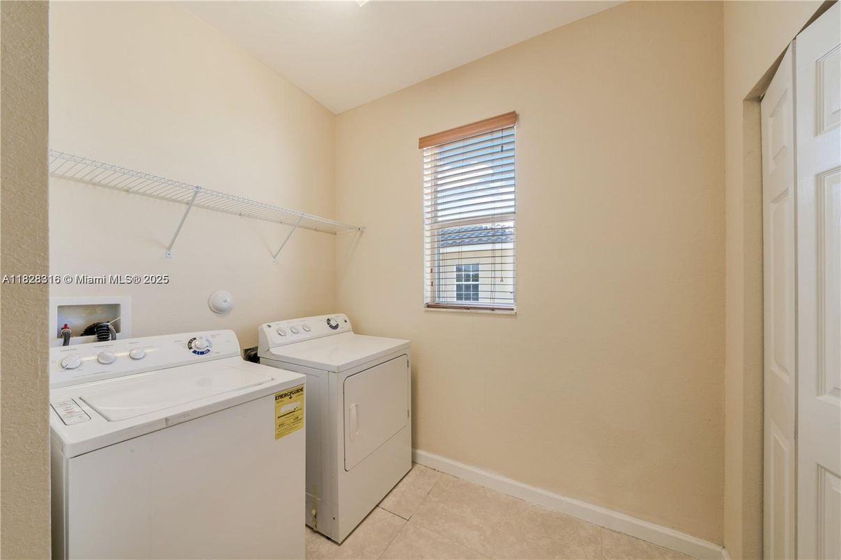Interior, Utility Closets, Washer