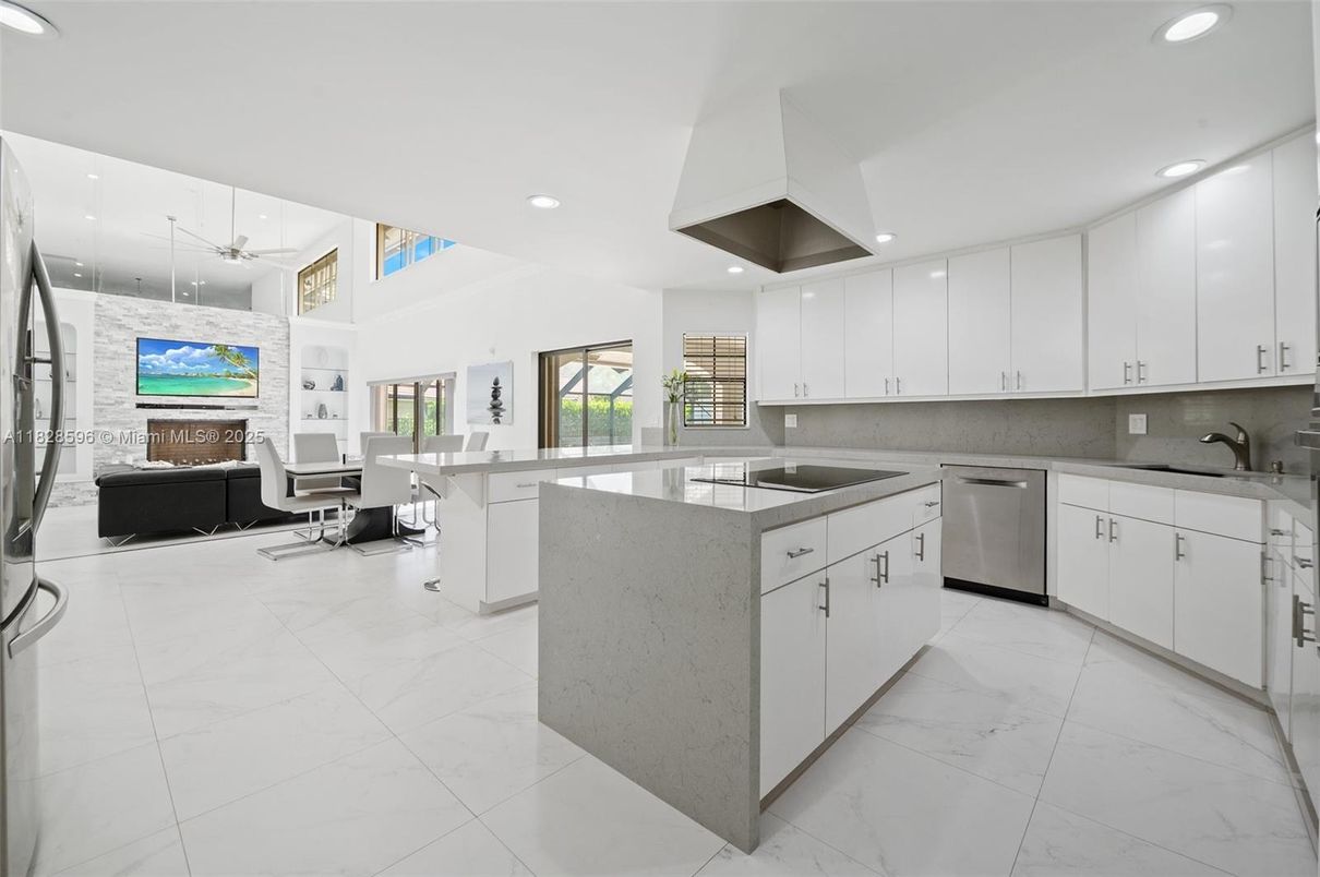 Dining room, Interior, Kitchen, Living room, Marble, Pendant Lights, Recessed Lighting, Stainless Steel Appliances