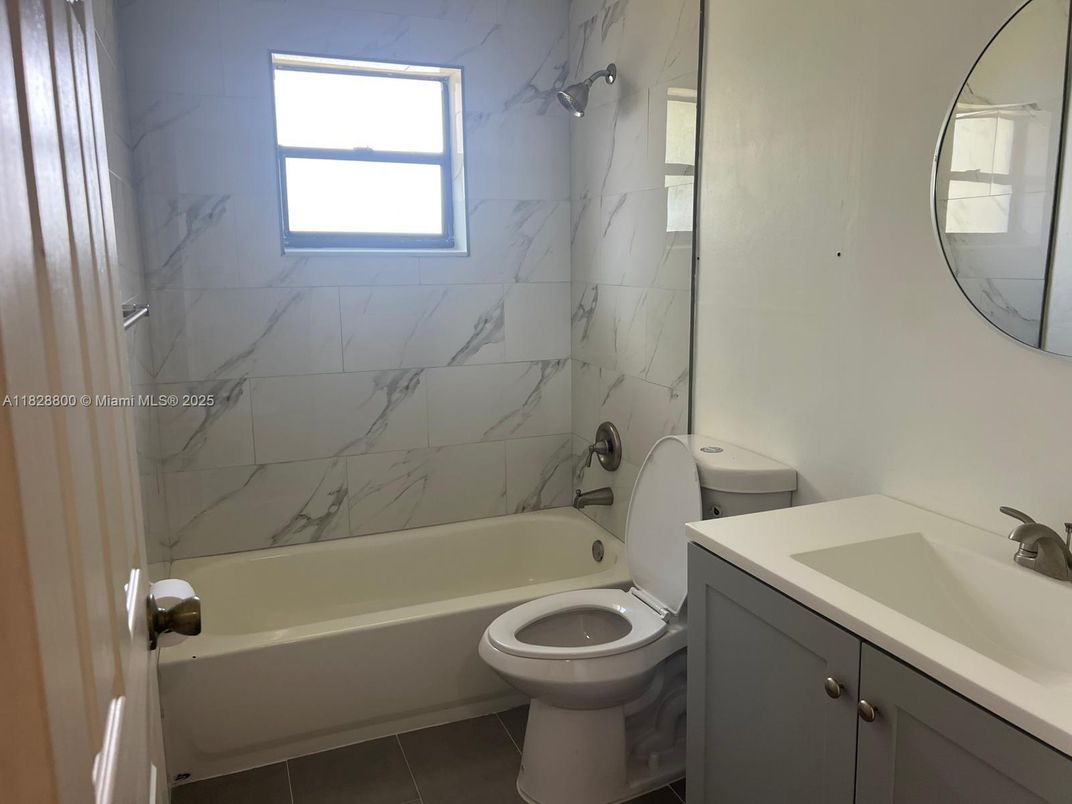 Bathroom, Interior, Marble Walls