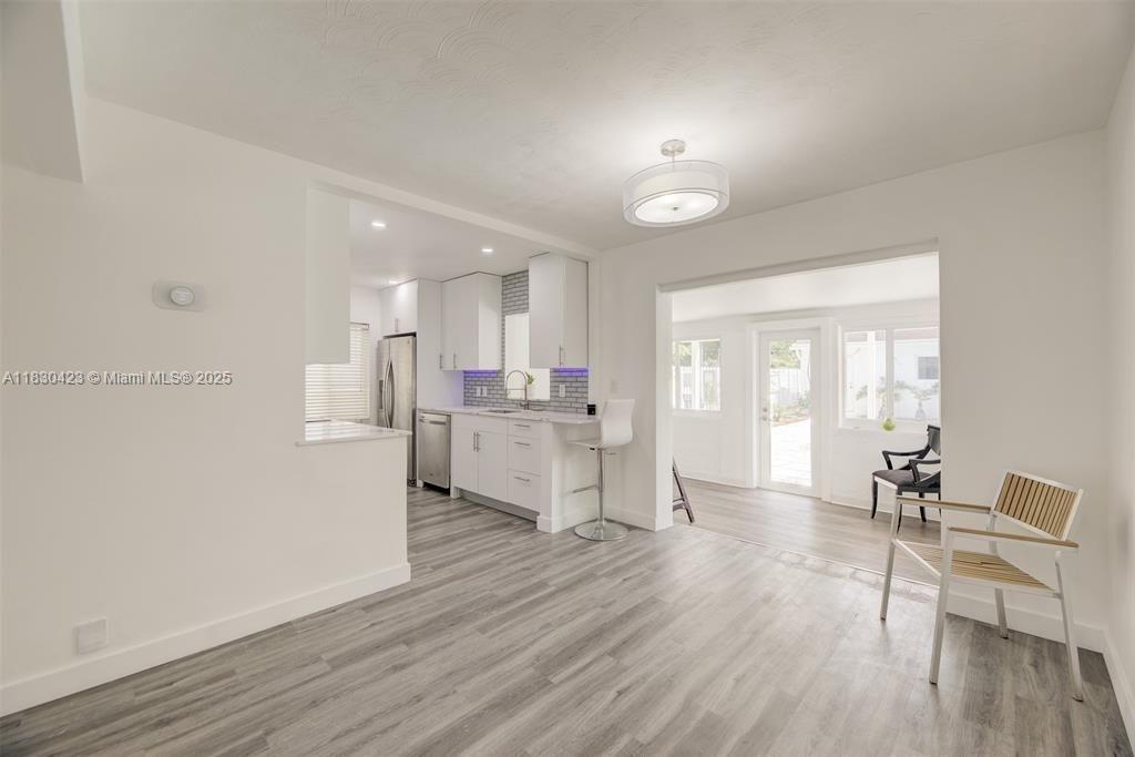 Interior, Kitchen, Recessed Lighting, Wood Texture Flooring