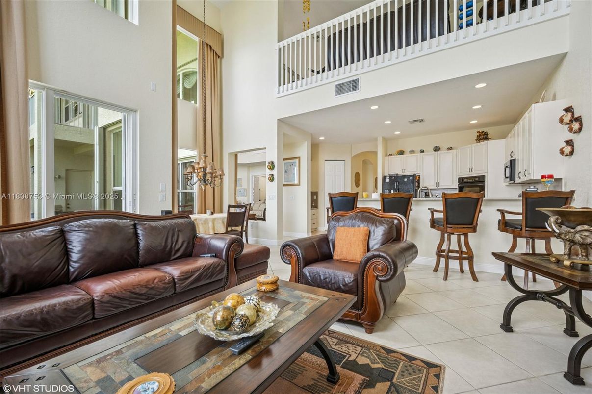 Dining room, Interior, Kitchen, Living room, Recessed Lighting
