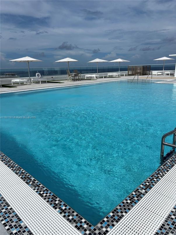 Exterior, Pool, Water