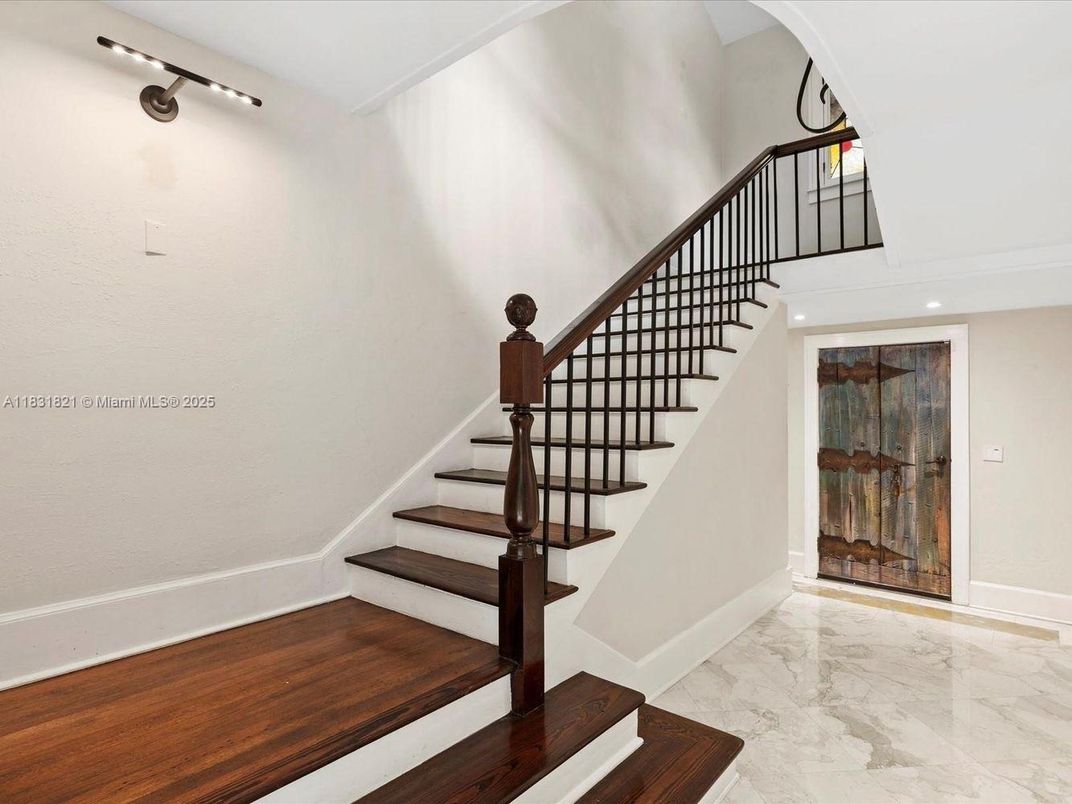 Interior, Marble, Recessed Lighting, Wood Texture Flooring