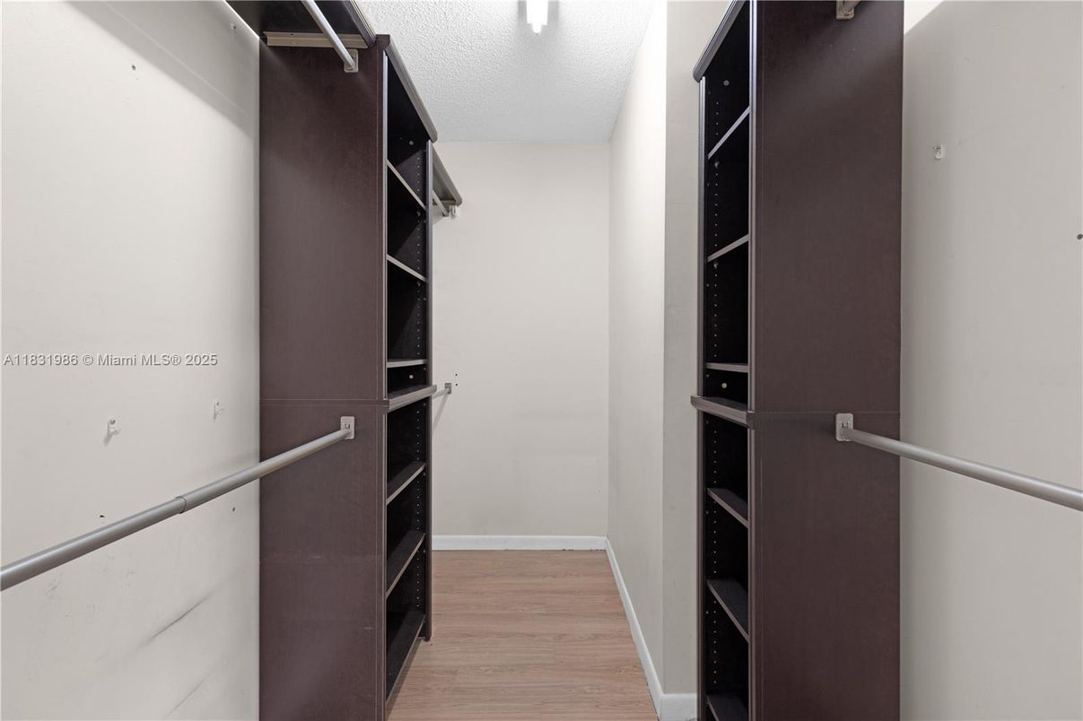 Interior, Walk-in Closets, Wood Texture Flooring