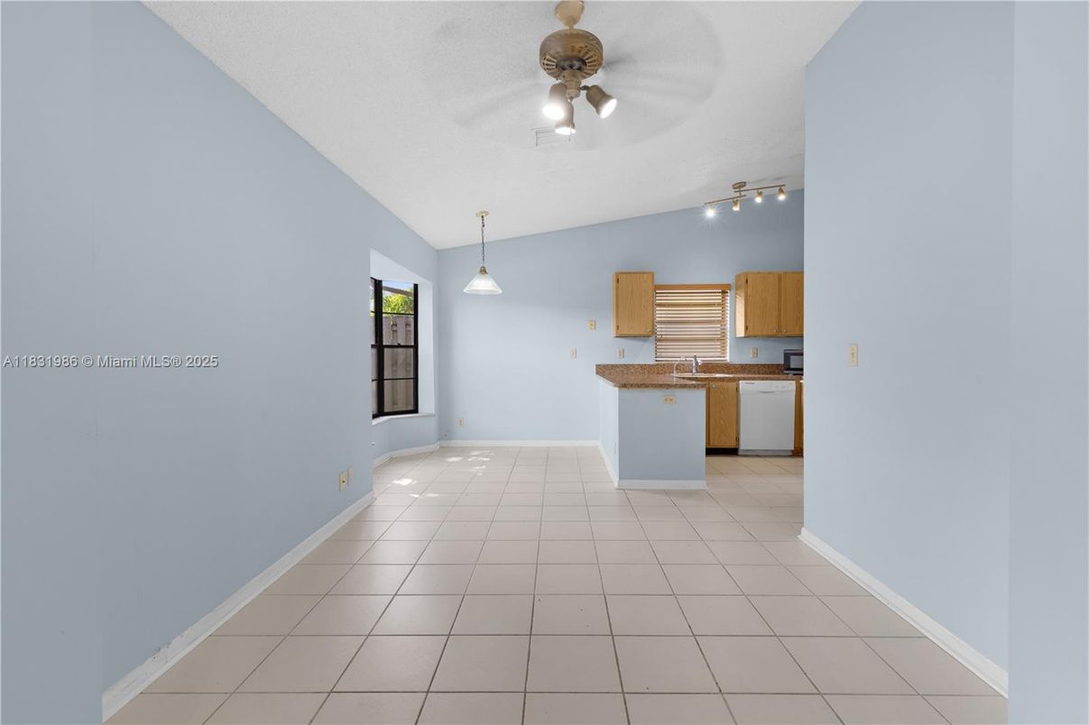 Interior, Kitchen, Pendant Lights