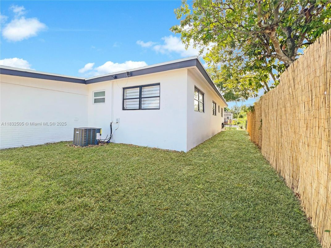 Backyard, Exterior