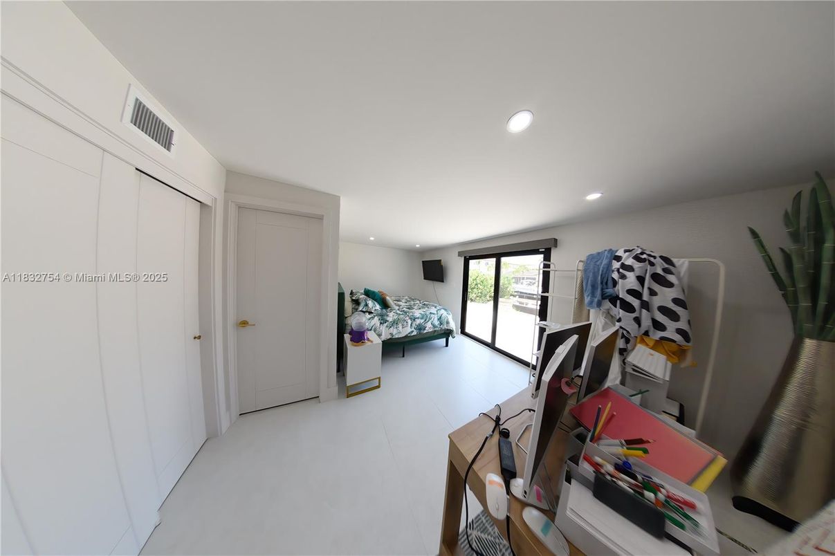 Interior, Recessed Lighting