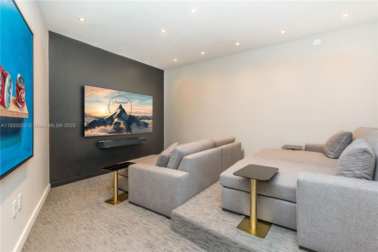 Interior, Living room, Recessed Lighting