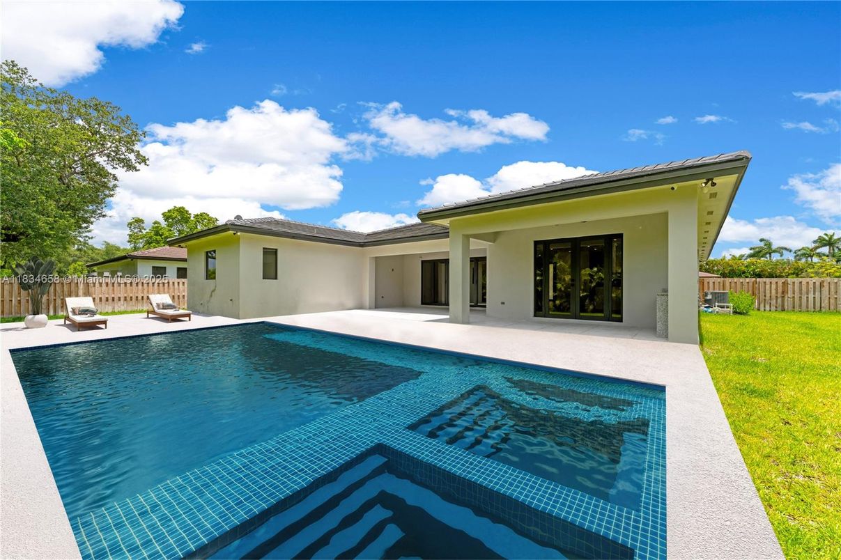 Backyard, Exterior, Pool
