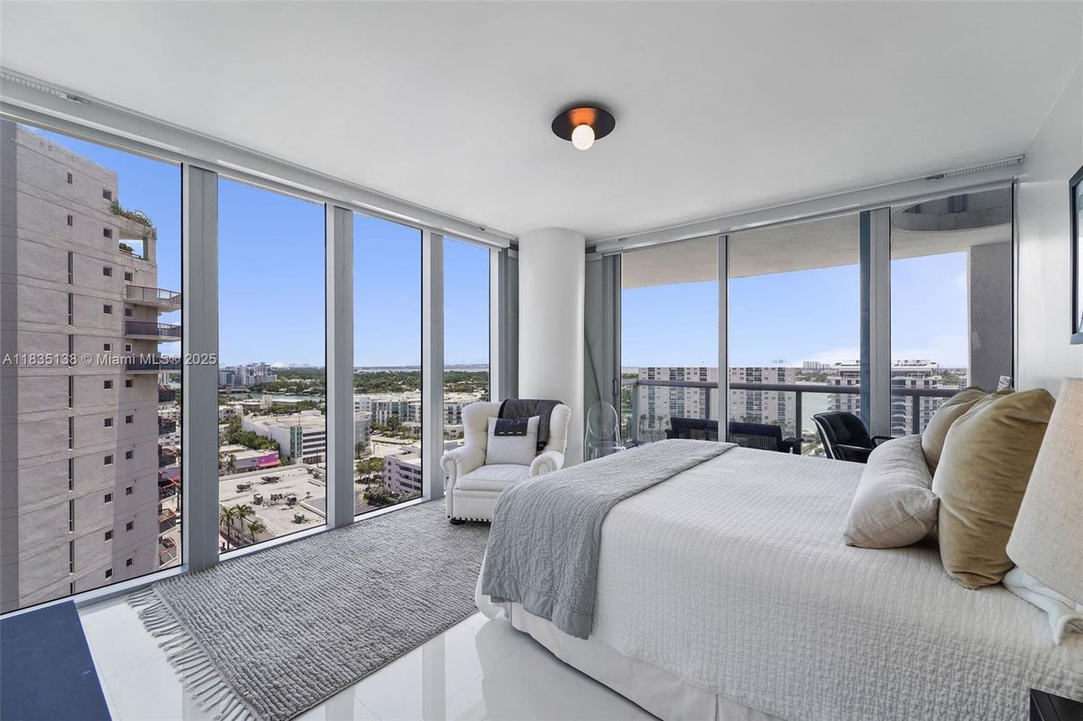 Bedroom, Interior, Water