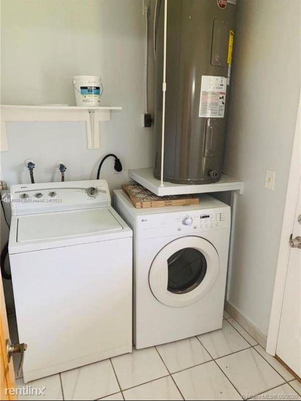 Interior, Washer