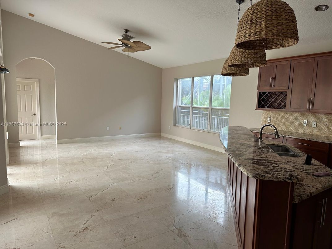 Empty room, Interior, Kitchen