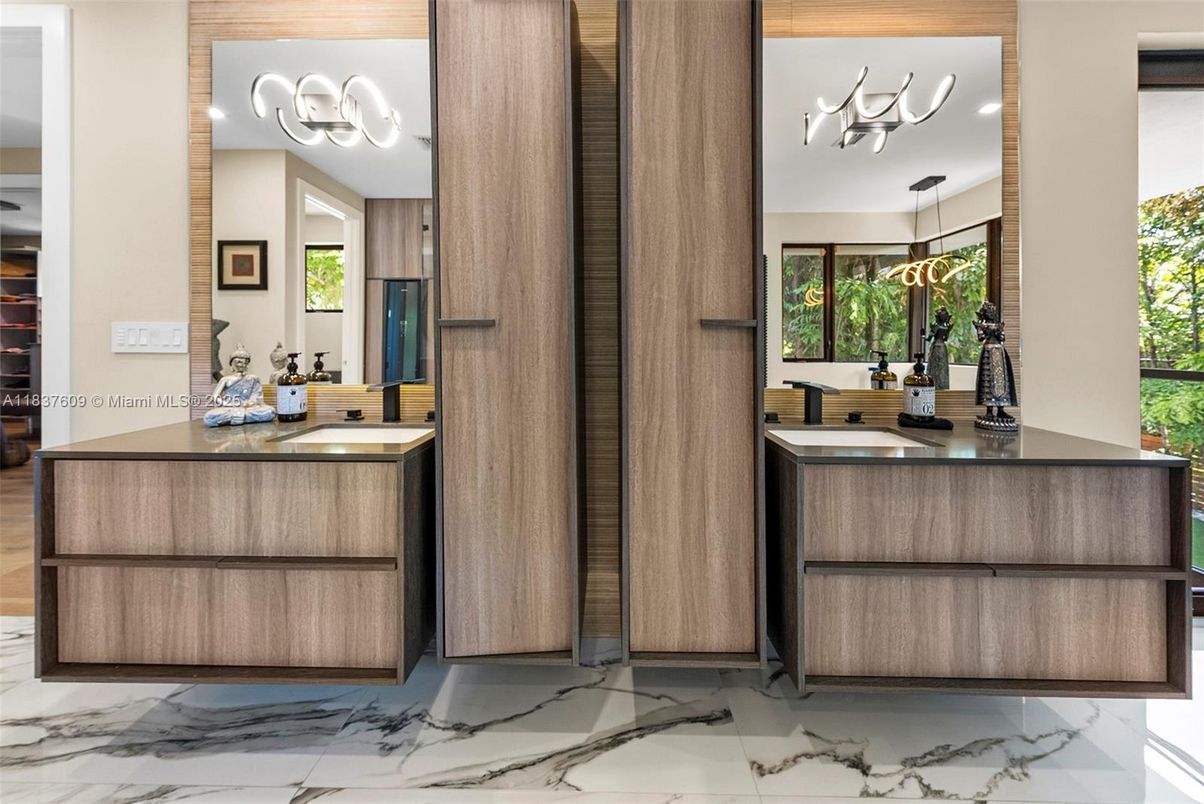 Bathroom, Dual Sink Vanities, Interior, Marble, Pendant Lights