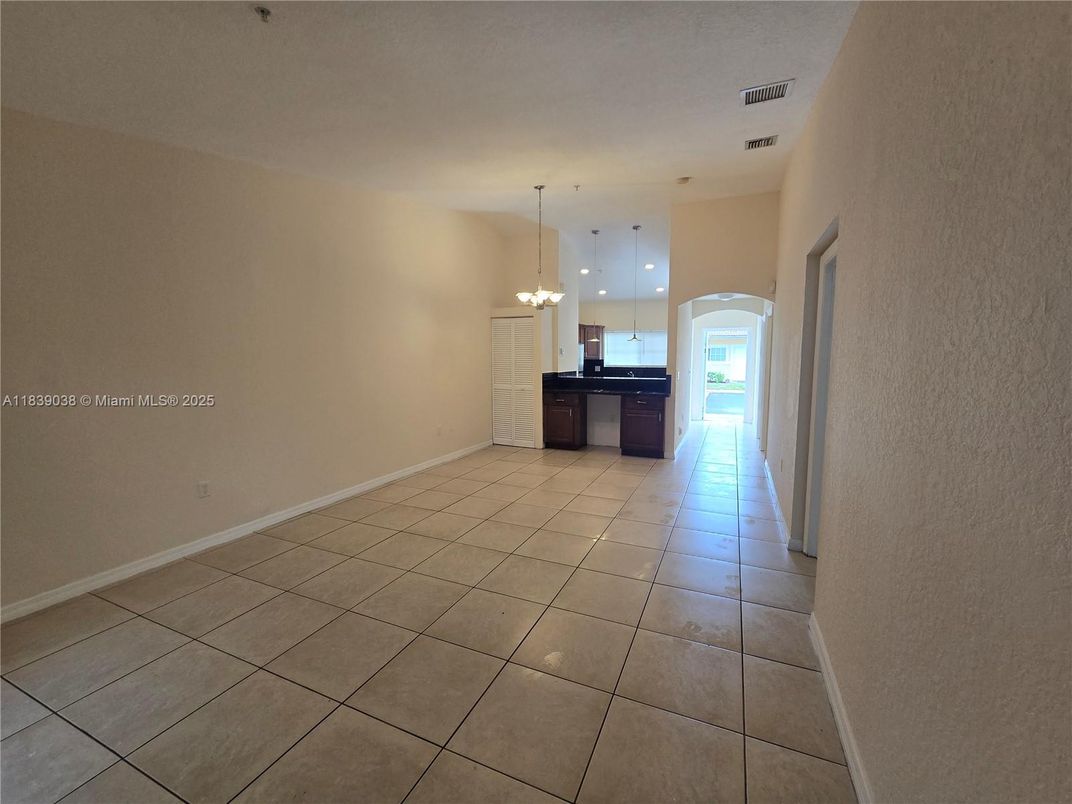 Empty room, Interior, Kitchen, Pendant Lights, Recessed Lighting
