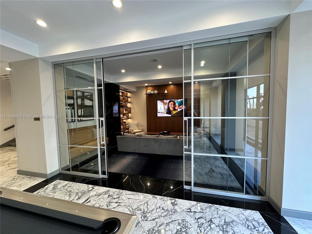 Interior, Marble, Recessed Lighting